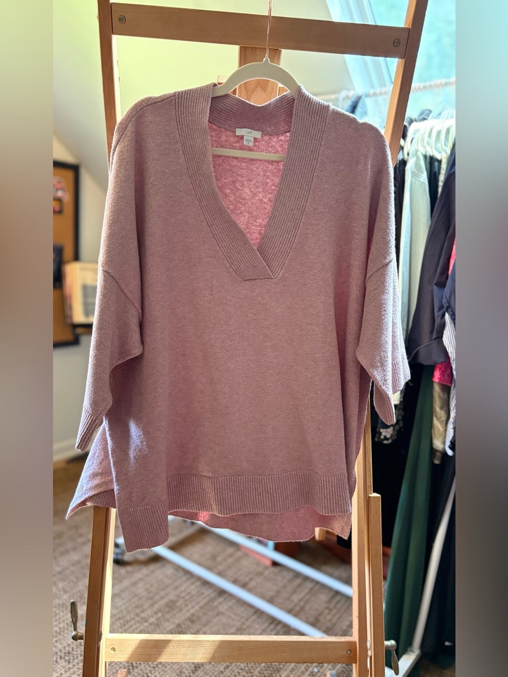 GAP V-Neck Sweater in Dusty Rose/Pink |  size XL